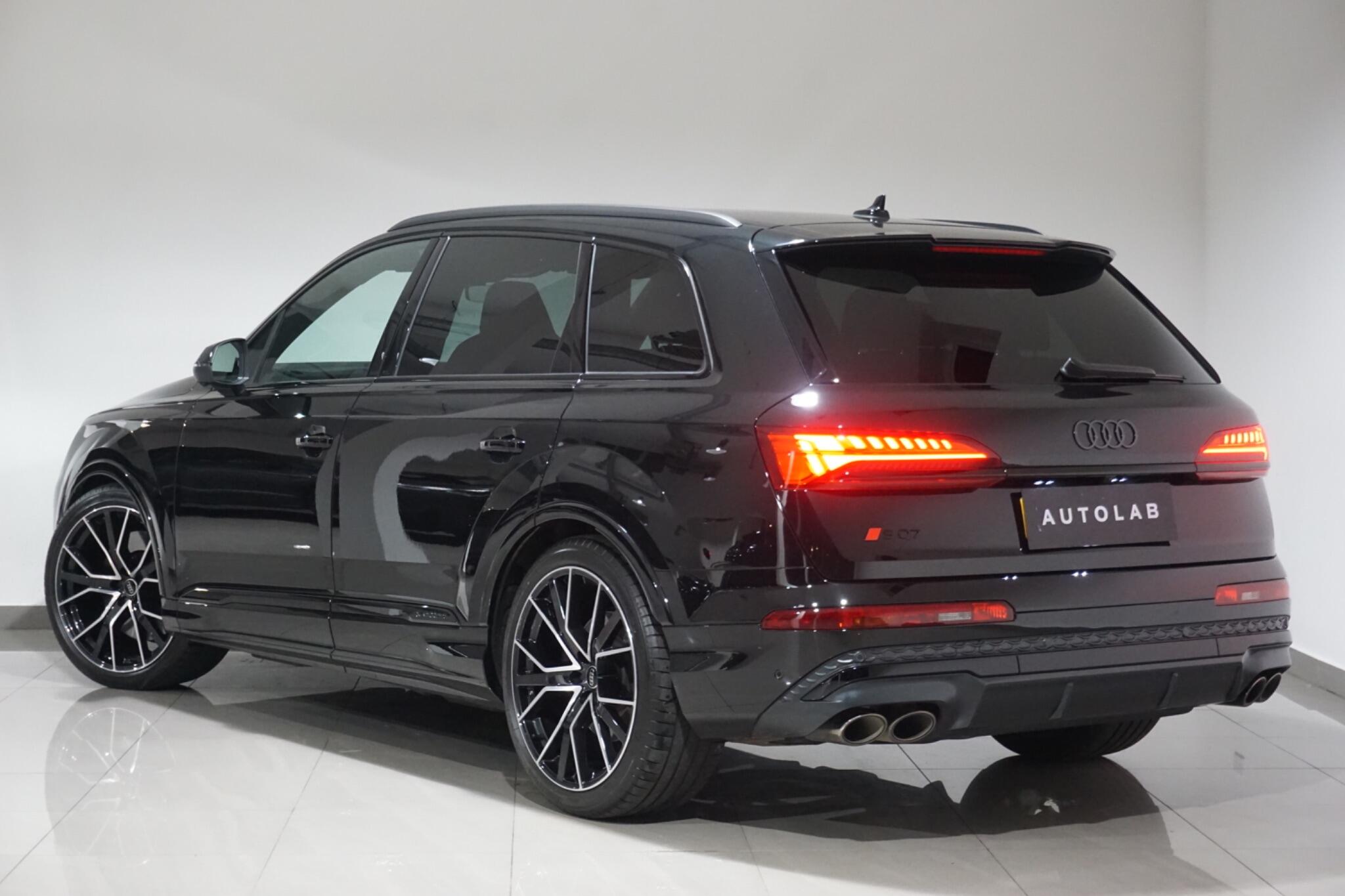Audi SQ7 4.0 TFSI V8 Black Edition SUV 5dr Petrol Tiptronic quattro Euro 6 (s/s) (507 ps)